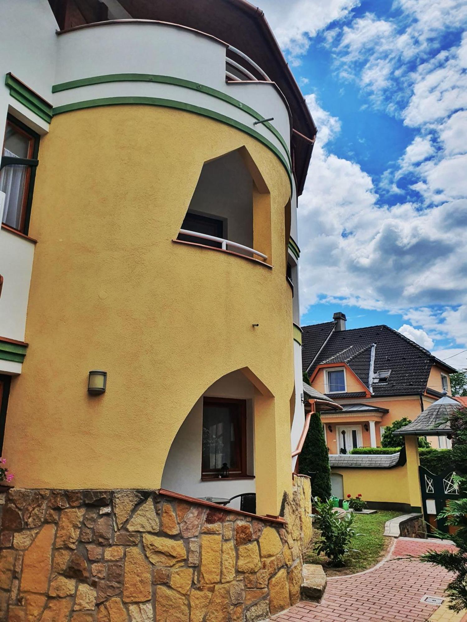Pannonia Apartman Estergon Oda fotoğraf