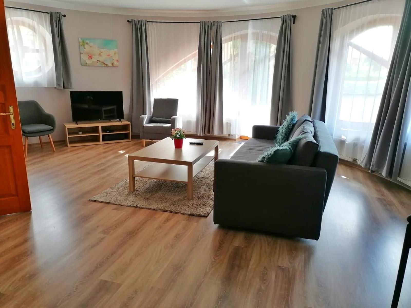 Pannonia Apartman Estergon Dış mekan fotoğraf