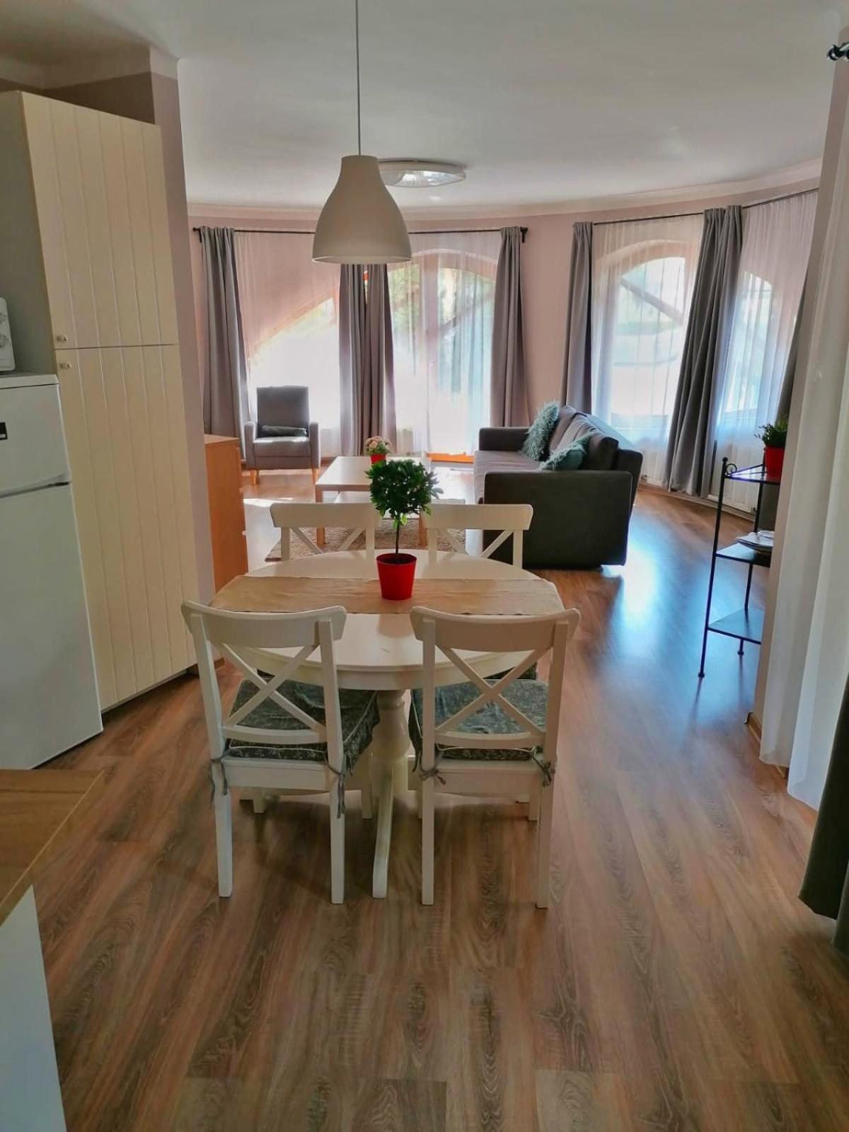 Pannonia Apartman Estergon Dış mekan fotoğraf
